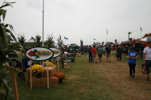 Connor was live on location at Canada's Outdoor Farm Show. Plenty of guests and fun!
