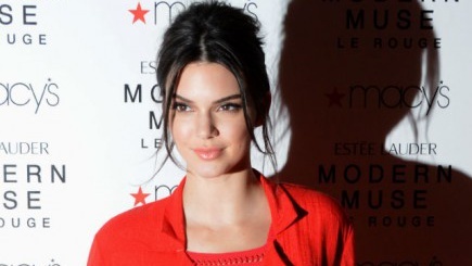 Kendall Jenner rocks the hairstyle that makes us all look better