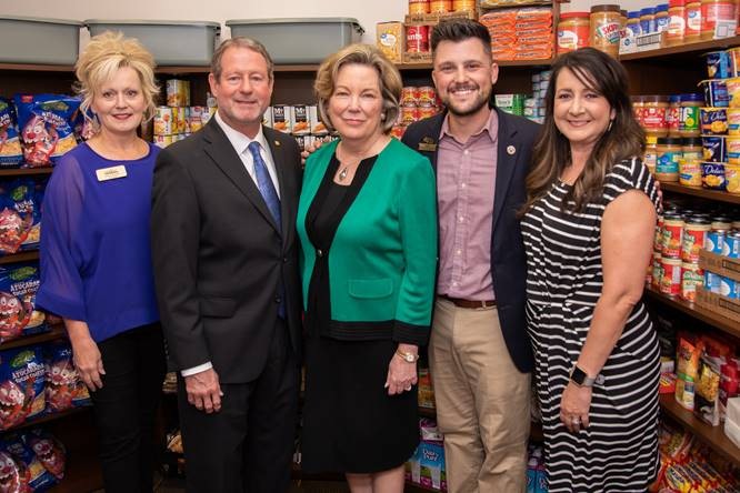 A M Texarkana Launches Food Pantry On Campus Ktoy