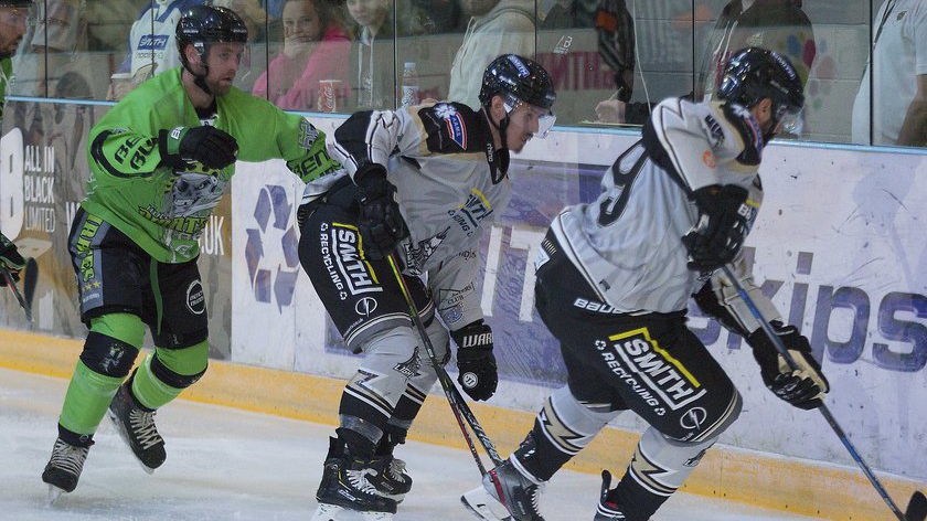 MK Lightning get NIHL season underway against Hull Pirates at home