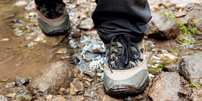 Couple rescued from Nanga Brook floodwaters - 97.3 Coast FM