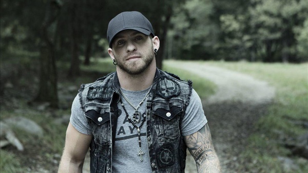 Brantley Gilbert and Wife Amber Celebrate Anniversary