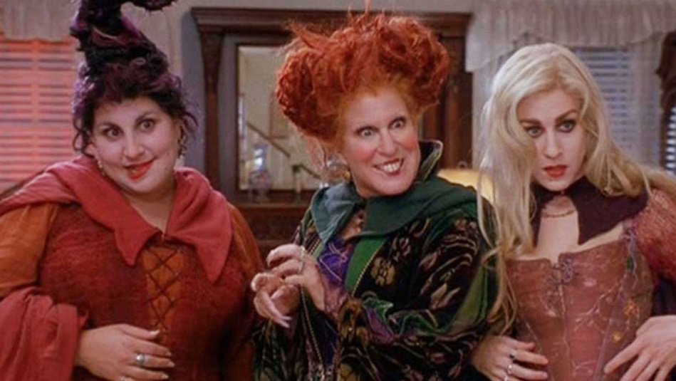 CONFIRMED Hocus Pocus reunion announced with behindthescenes photo